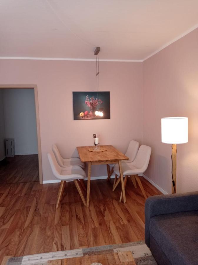 Ferienwohnung Greifenbach, Gartennutzung, Haustiere Willkommen Geyer Buitenkant foto